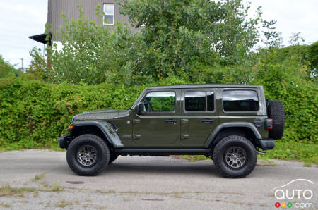 2022 Jeep Wrangler Rubicon 392, profile